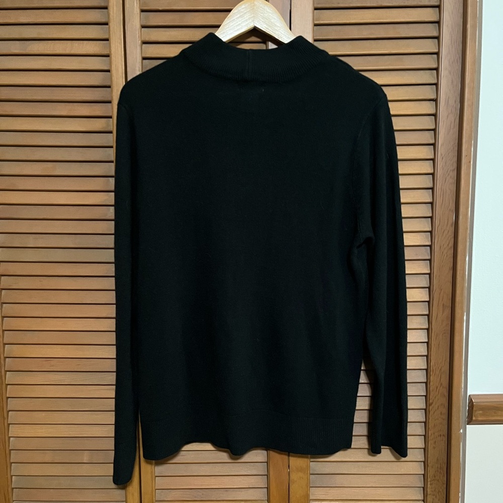 Judy Bond Classy Black Sweater